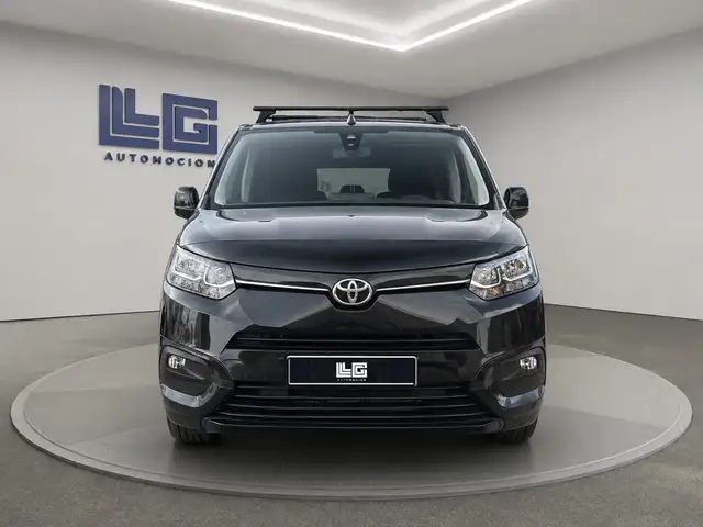 Toyota Unknown Model view 2
