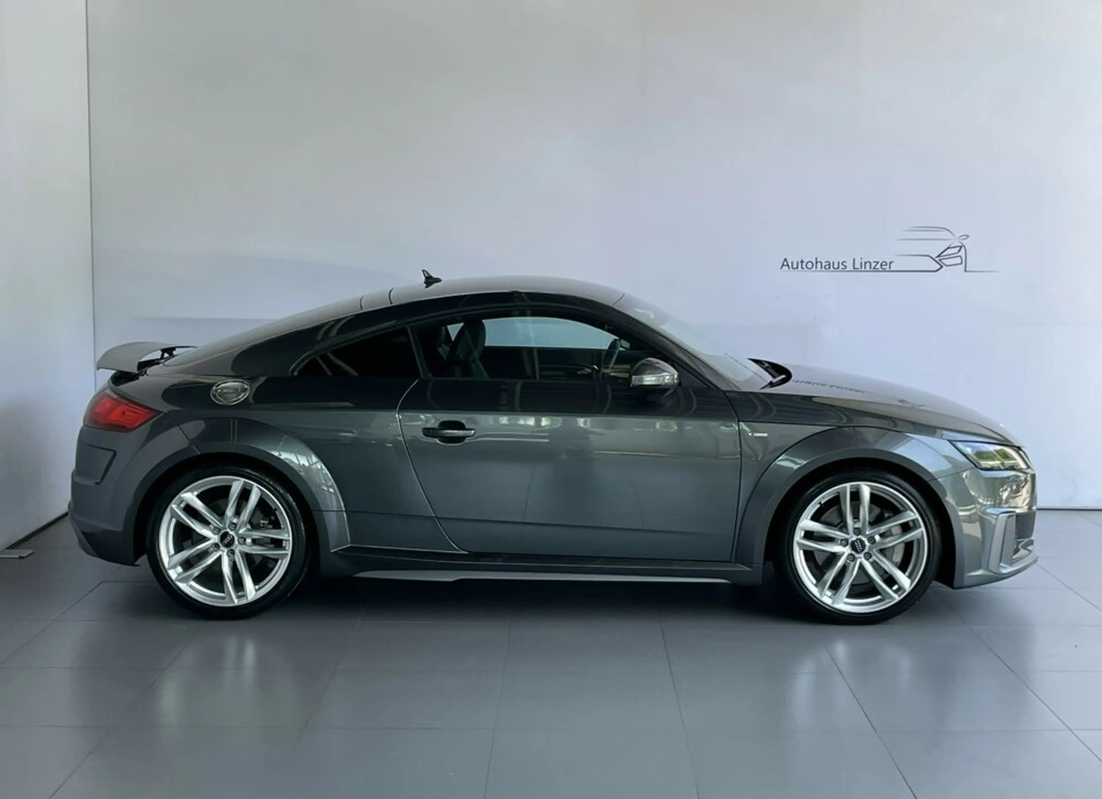 Audi TT 45 TFSI S-Line *LED*Bang&O*KeyGo*CAM*Alcantara* — photo 4
