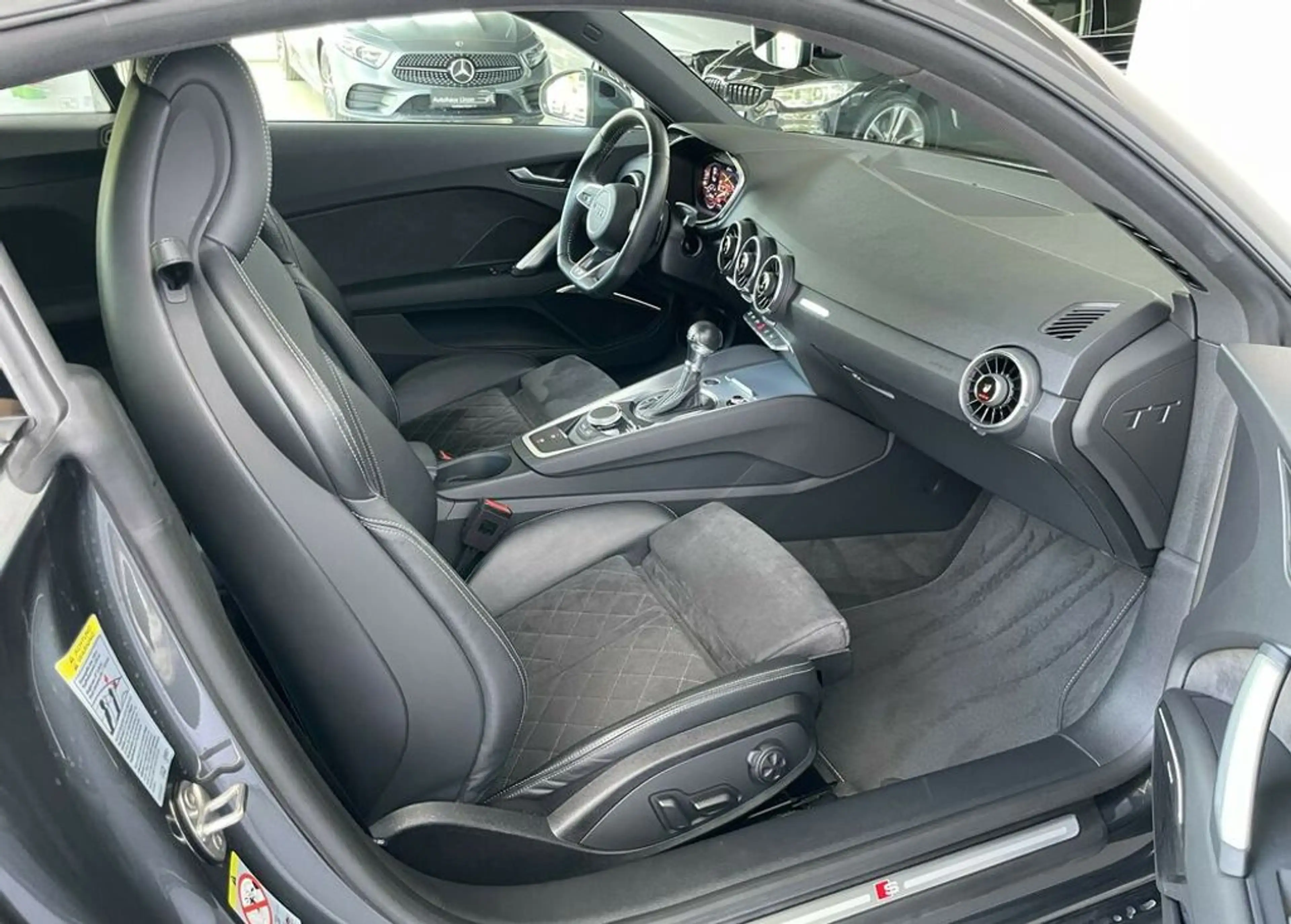Audi TT 45 TFSI S-Line *LED*Bang&O*KeyGo*CAM*Alcantara* — photo 11