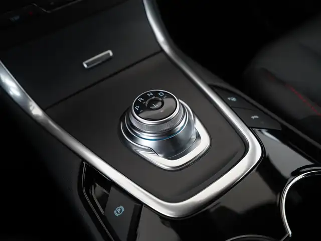 Ford S-Max view 10
