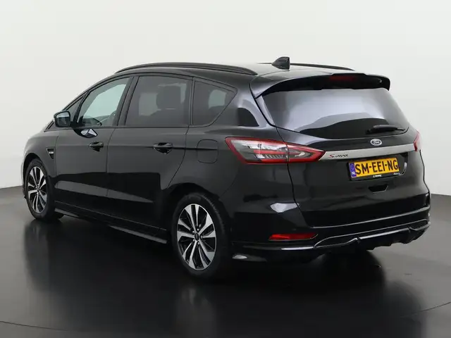 Ford S-Max view 6