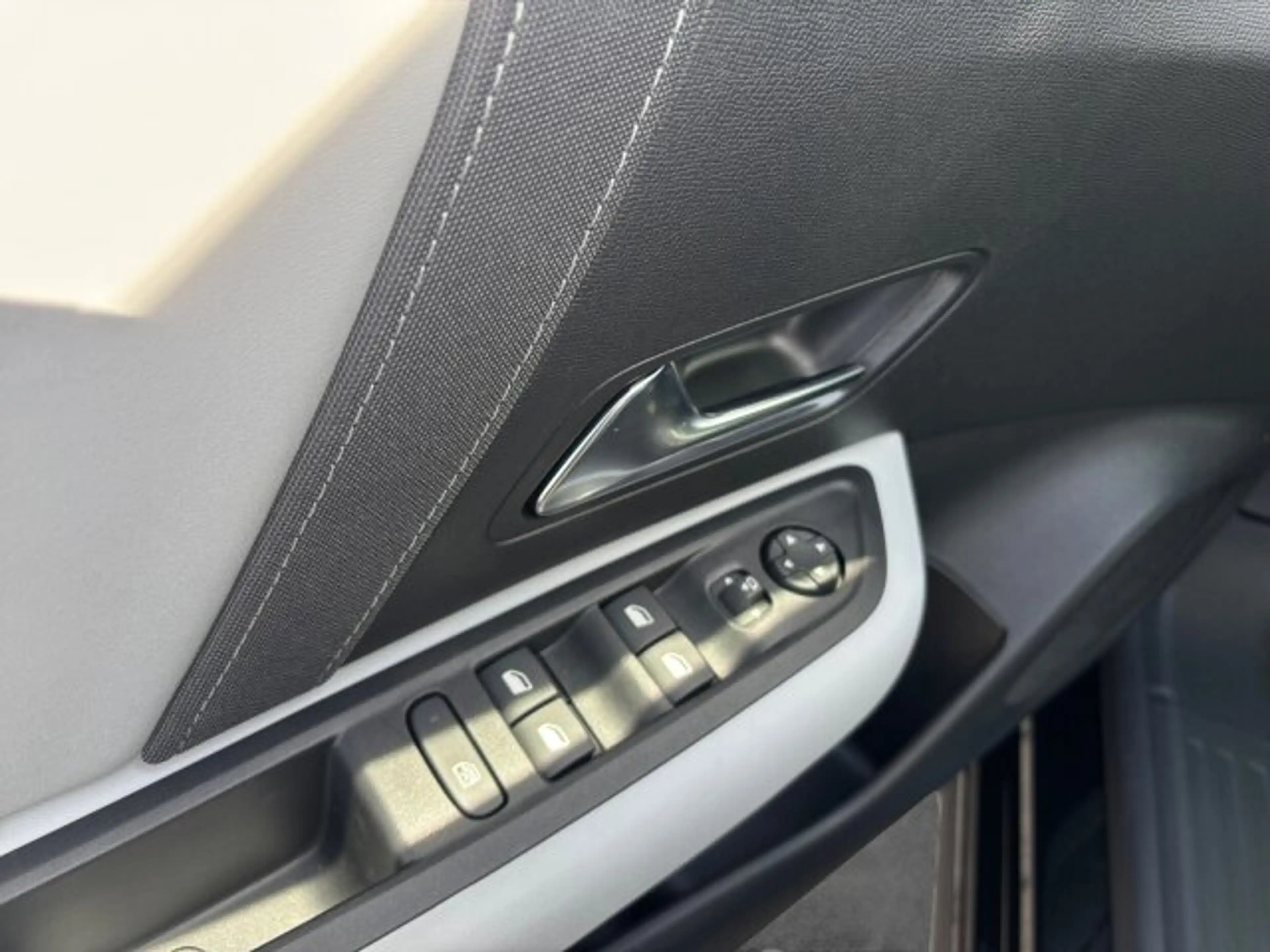 Citroen C4 C4 MAX 145 BAR +360°RFK+Schiebedach+GJR+FSH+HUD+ — photo 7