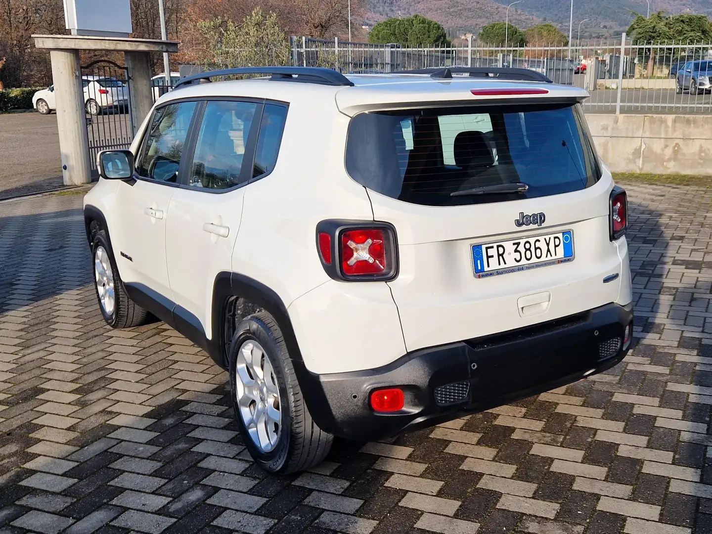 Jeep Renegade Renegade 1.6 mjt Limited fwd 120cv my18 Weiß - 2