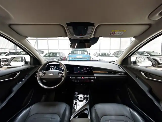 Kia E-Niro view 9