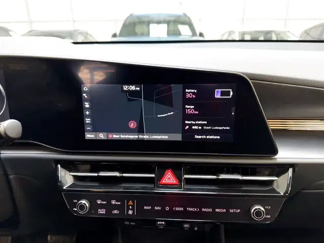 Kia E-Niro view 12