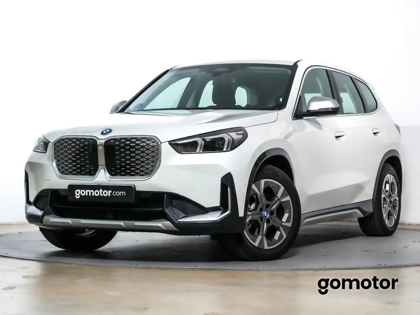 BMW iX1 xDrive30A Blanco - 1