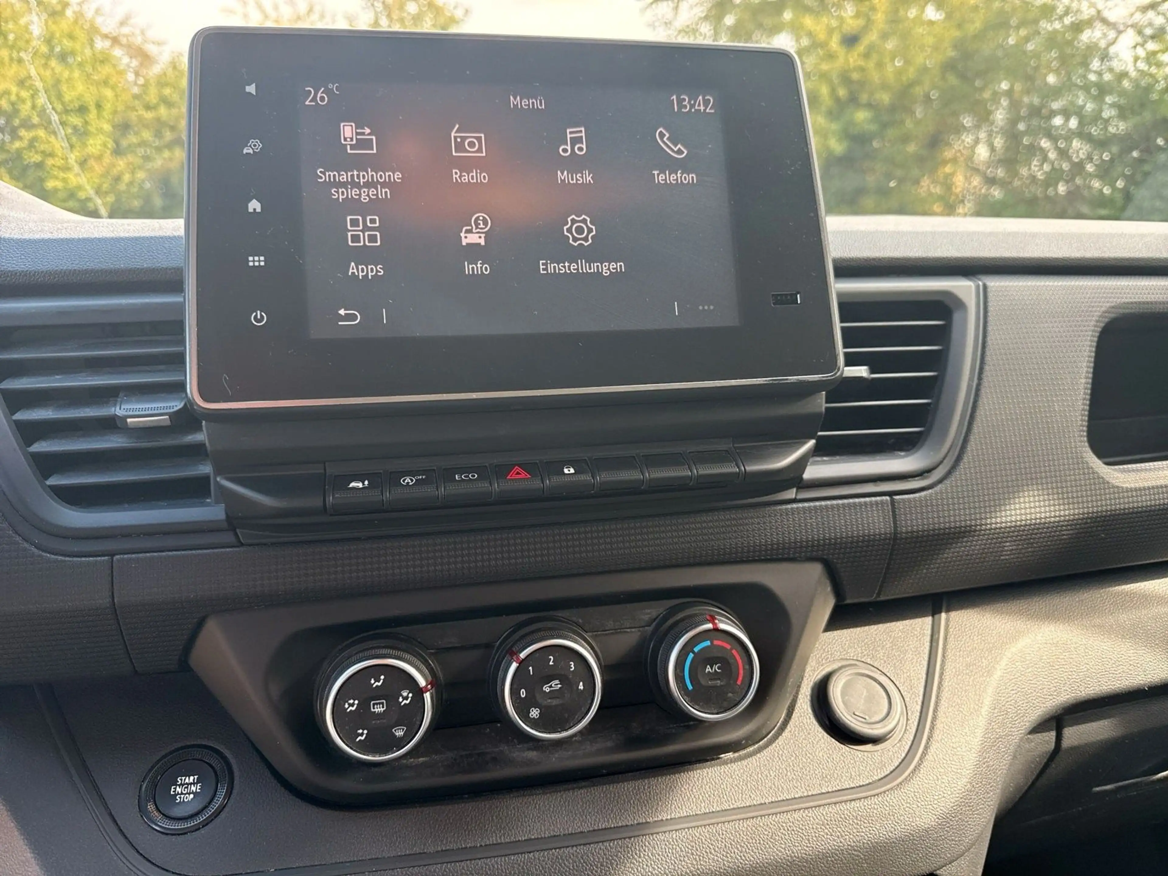 Renault Trafic Kasten L1H1 2,8t*USB*Würth Ausbau*LED*AHK — photo 8