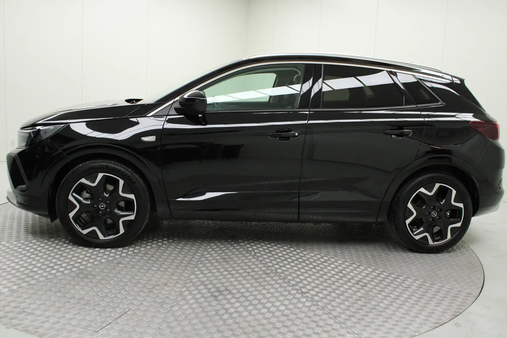 Opel Grandland 1.6 Turbo Plug-In Hybrid Ultimate | automaat | Tre Noir - 2