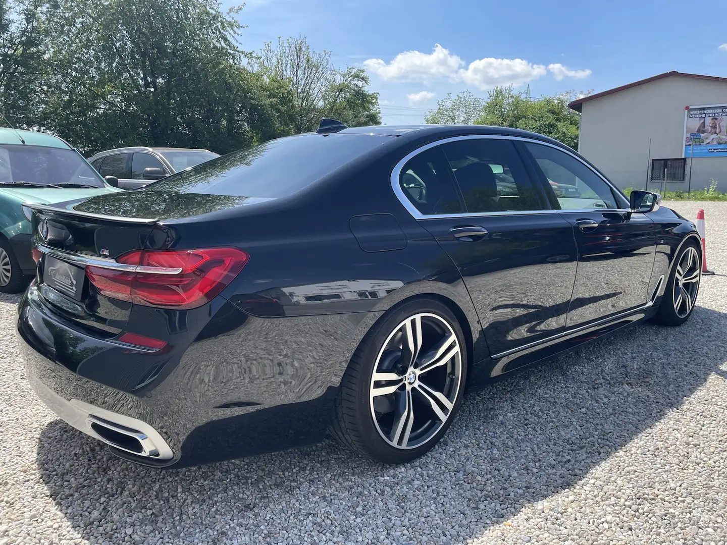 BMW 730 730d M PAKET HEAD-UP CARBON LASER Displ.KEY Noir - 2