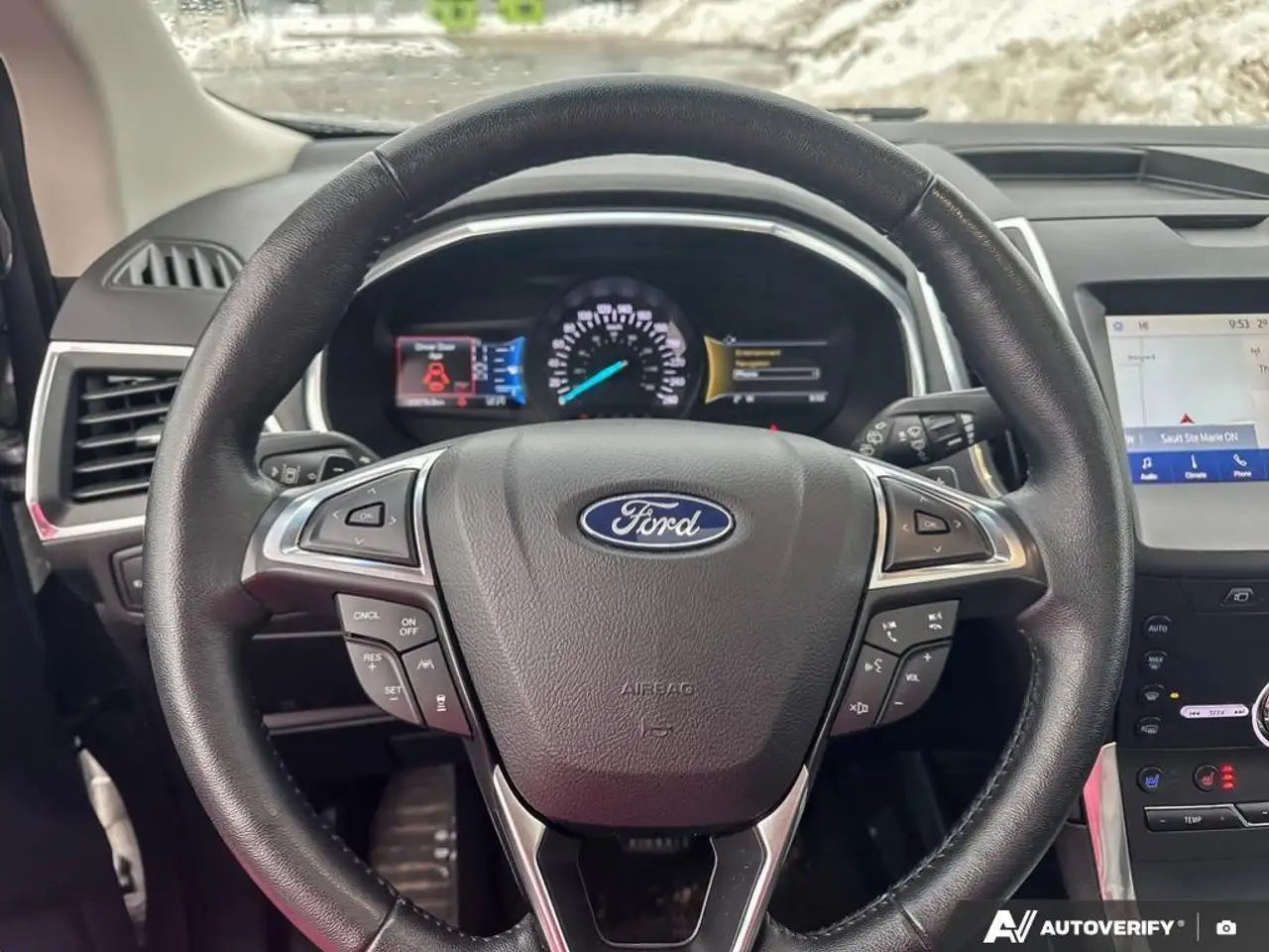 Ford Edge снимка Ford Edge