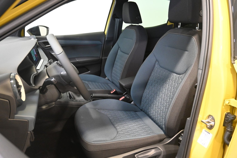 SEAT Arona Style 1.0 TSI — photo 4