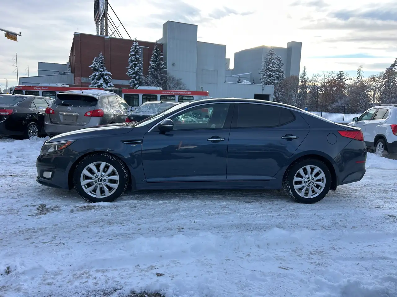 Kia Optima снимка Kia Optima