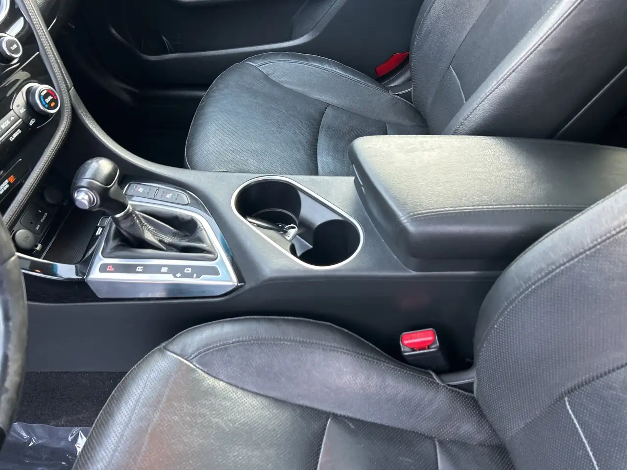 Kia Optima снимка Kia Optima