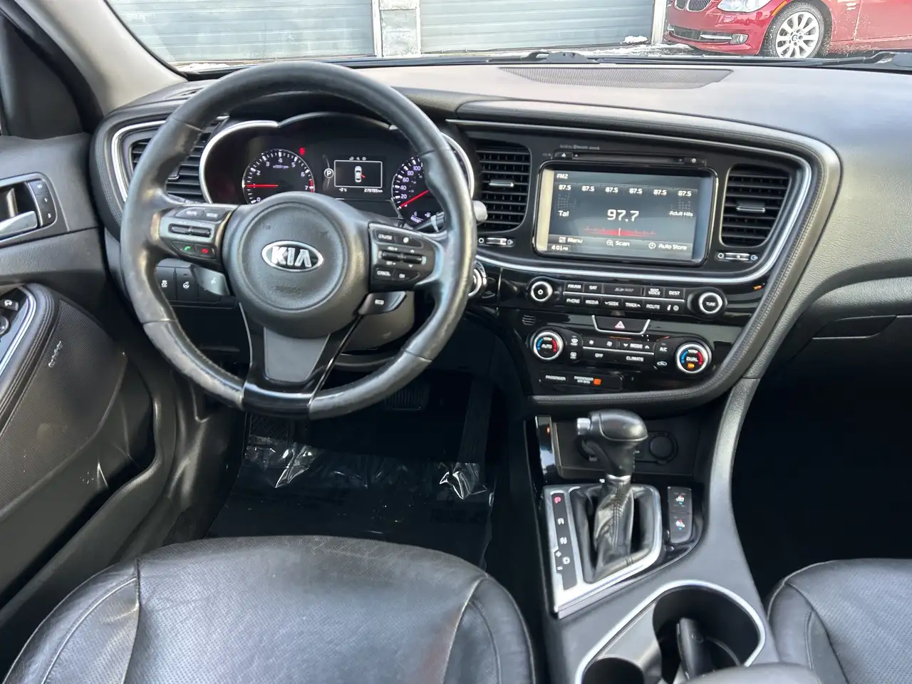 Kia Optima снимка Kia Optima