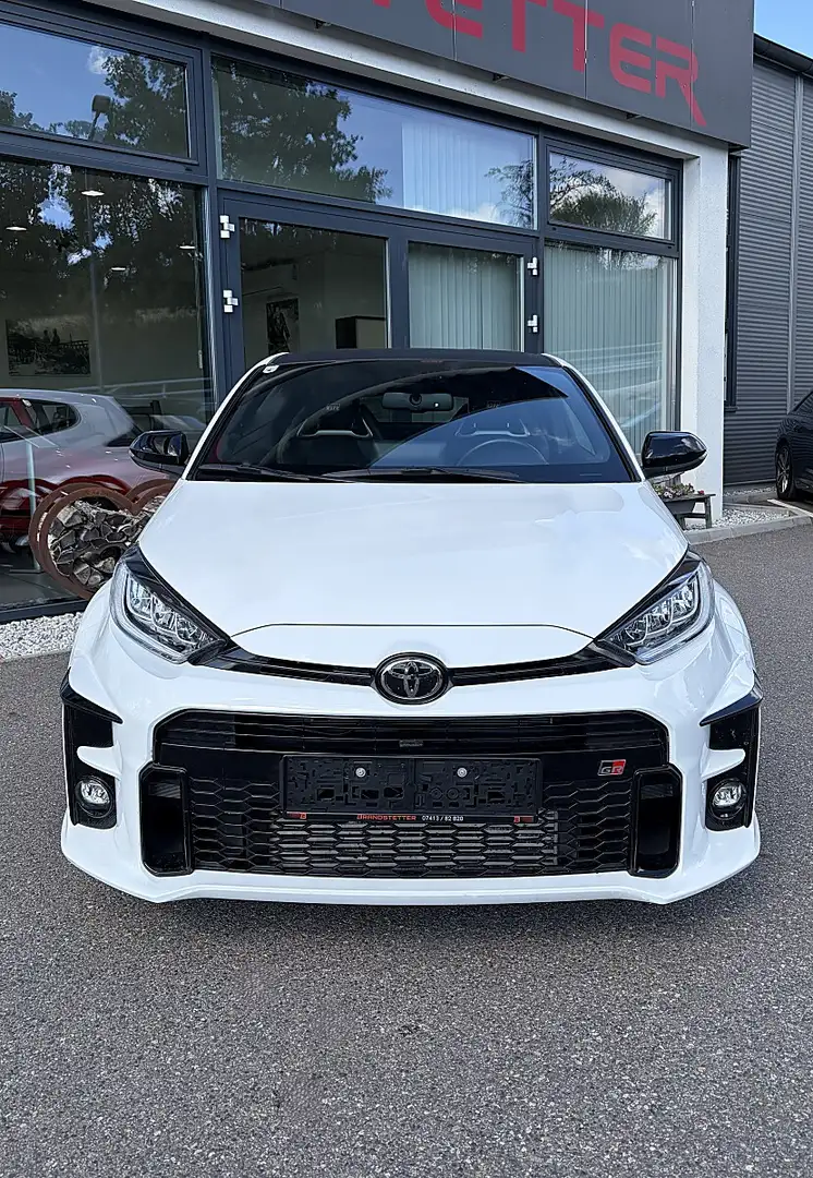 Toyota Yaris 1,6 Turbo GR High-Performance-Paket Allrad Weiß - 2