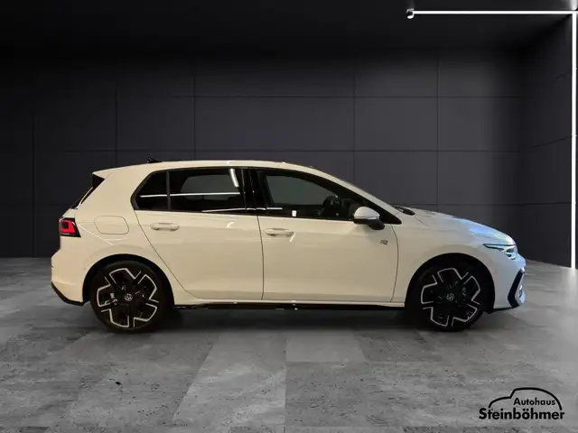 Volkswagen Golf view 9