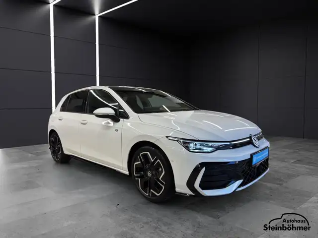 Volkswagen Golf view 10