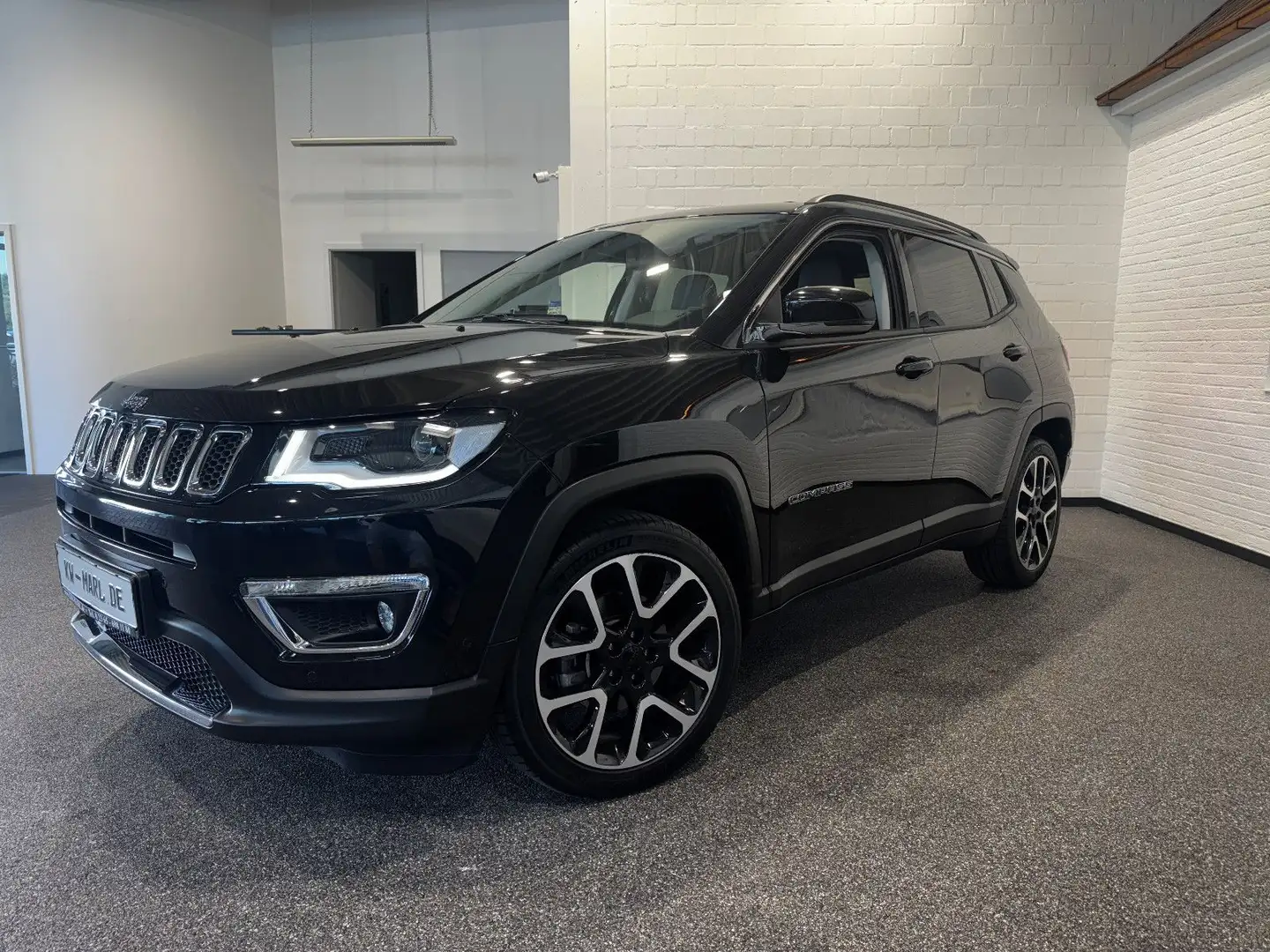 Jeep Compass Limited FWD NAVI AHK WINTERREIFEN Schwarz - 2