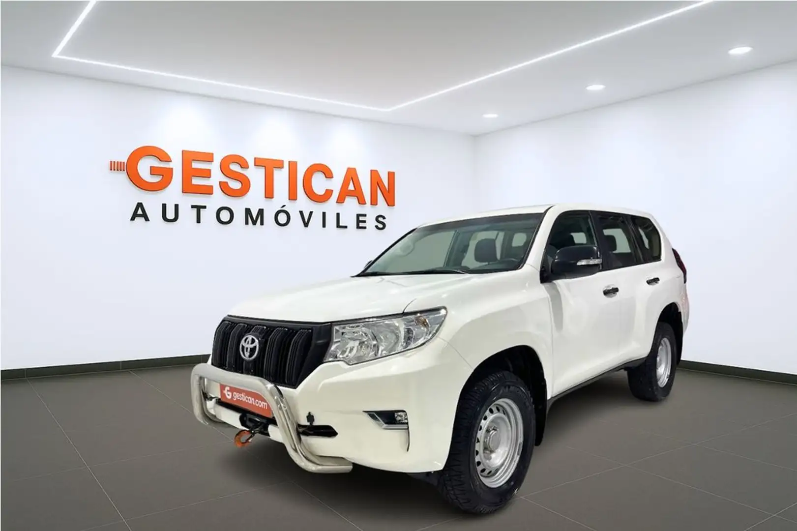 Toyota Land Cruiser 2.8 D-4D GX 7 Plazas Blanc - 1