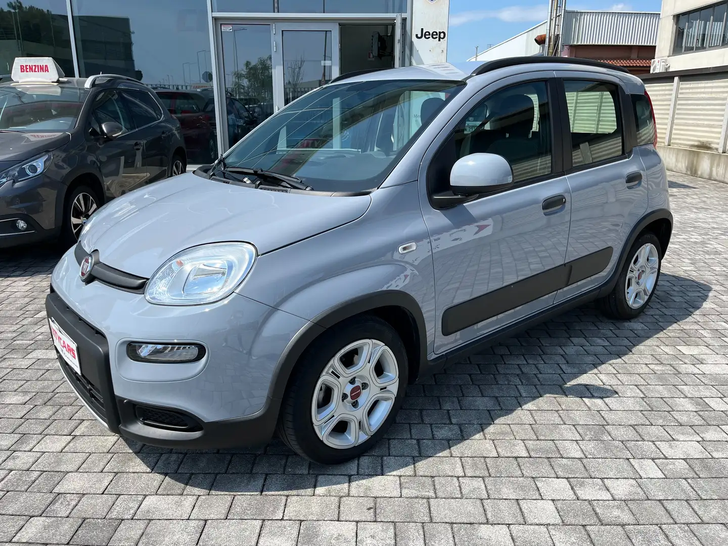 Fiat Panda 1.0 firefly hybrid City Life Ok Neop. Iva Deduc. Gris - 1
