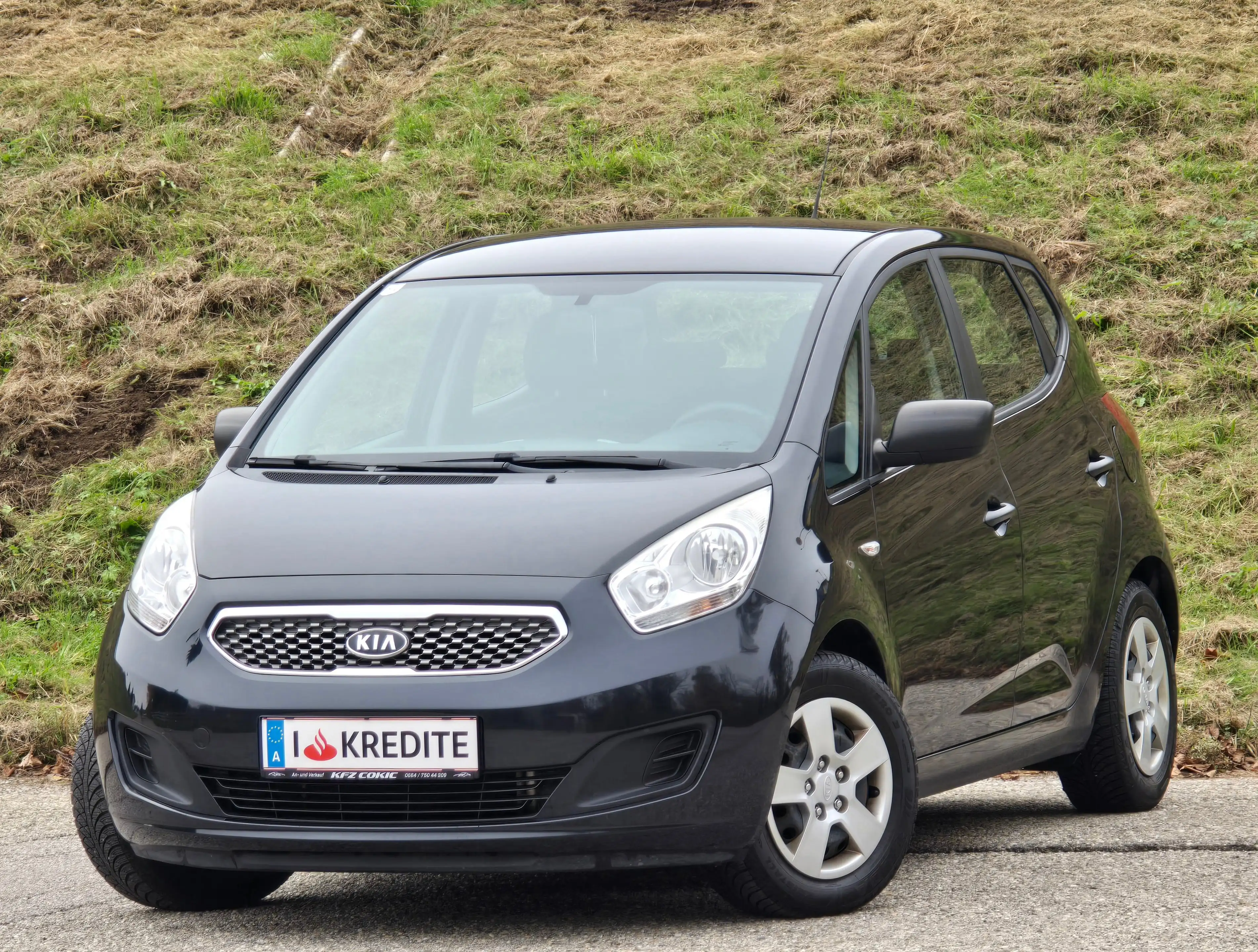 Kia Venga 1,4 Top* Kredit* Klima* Neues Pickerl* Gepflegt*