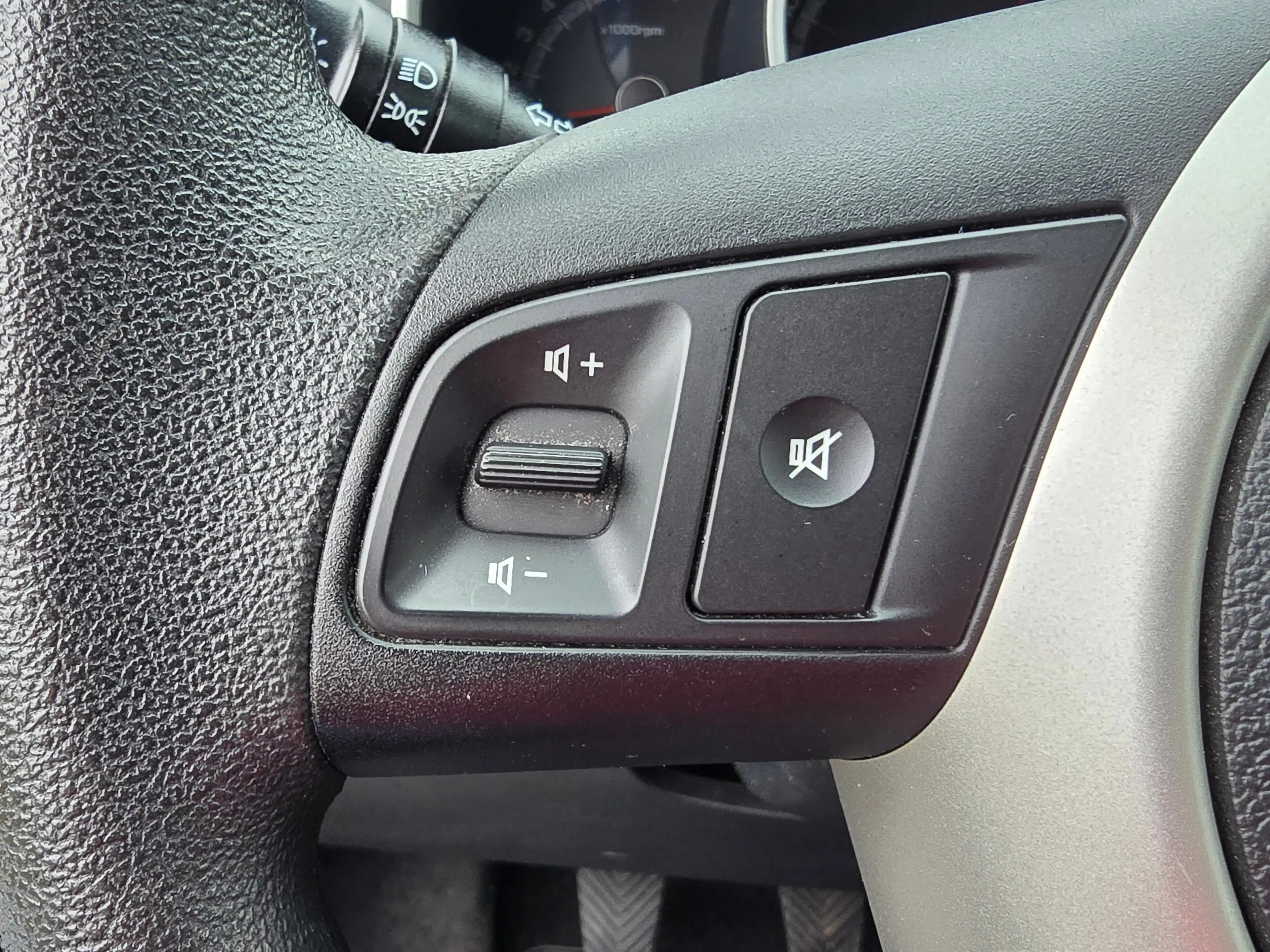 Kia Venga 1,4 Top* Kredit* Klima* Neues Pickerl* Gepflegt* — photo 11