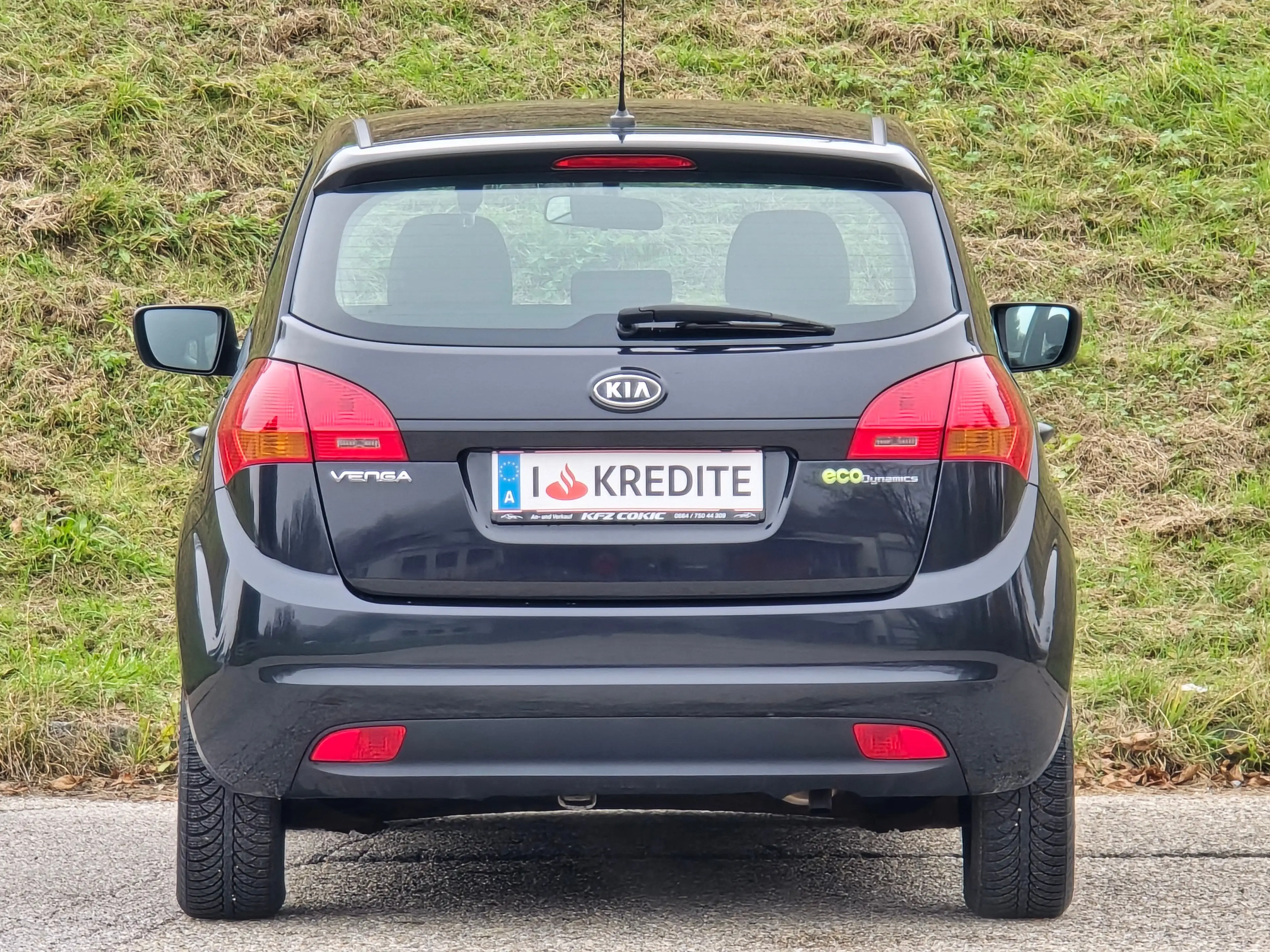 Kia Venga 1,4 Top* Kredit* Klima* Neues Pickerl* Gepflegt* — photo 6