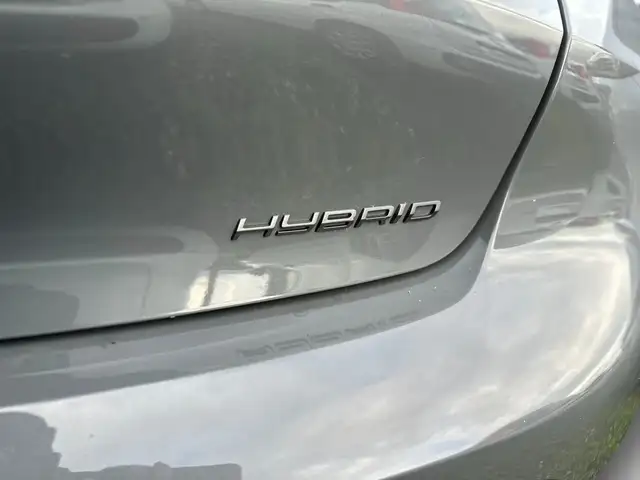 Peugeot 208 view 6