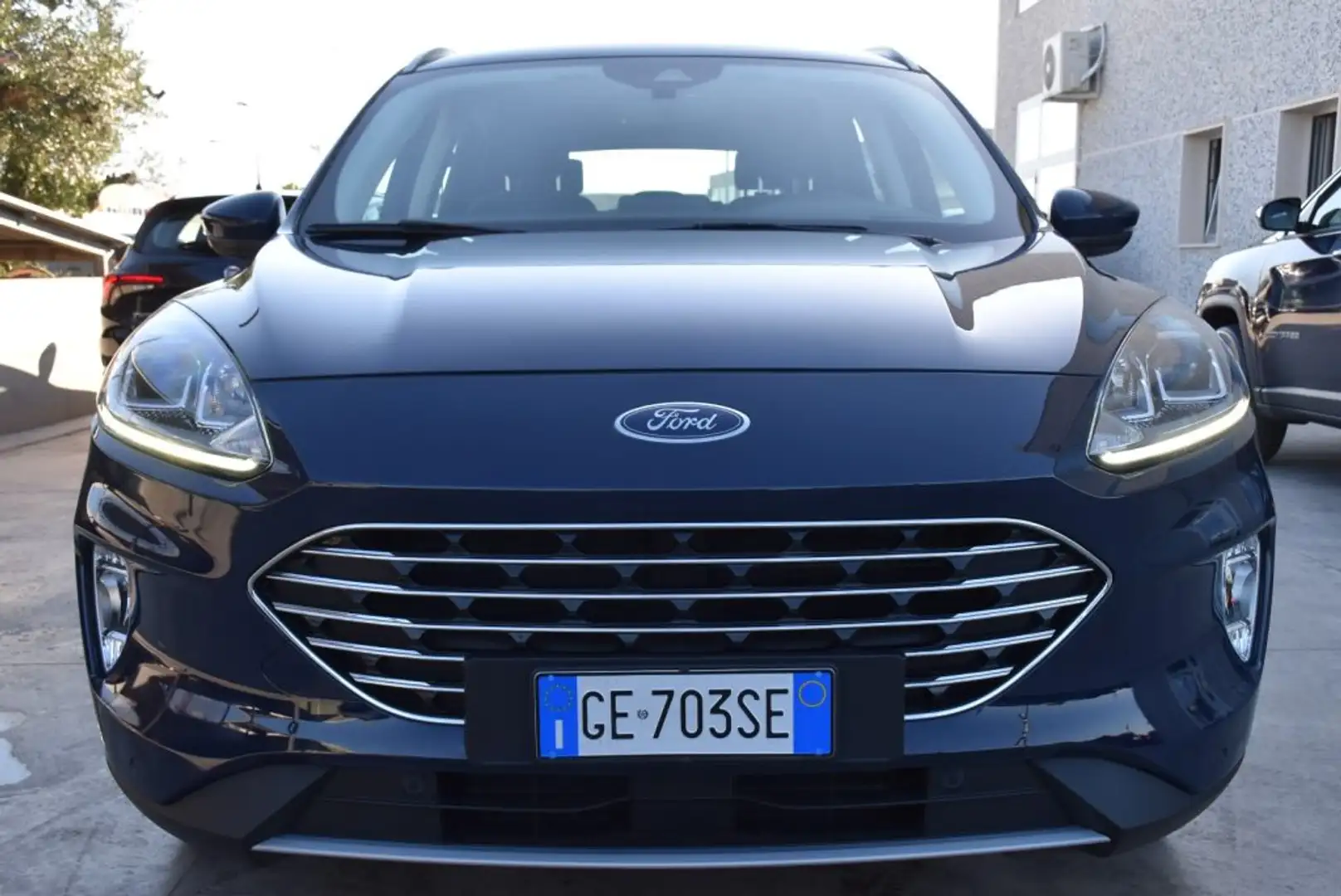 Ford Kuga 1.5 EcoBlue 120 CV aut. 2WD Titanium Business Blu/Azzurro - 2