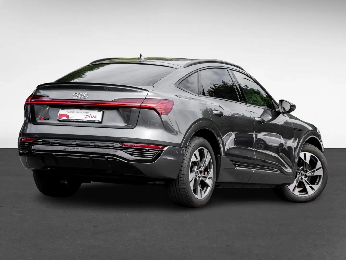 Audi Q8 e-tron Sportback 50 quattro S LINE CAM LM20 Gris - 2