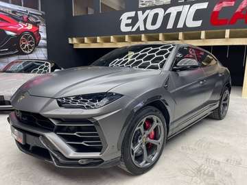 Urus 4.0 V8 650 ch BVA8 Graphite Capsule