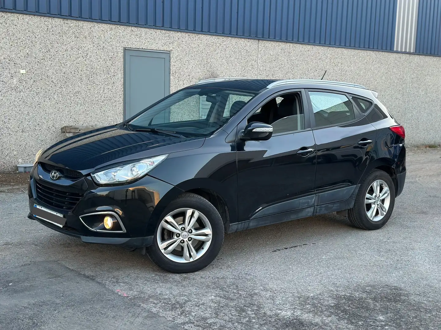 Hyundai iX35 1.7 CRDi van het jaar 2012 met slechts 113.000km! Zwart - 1