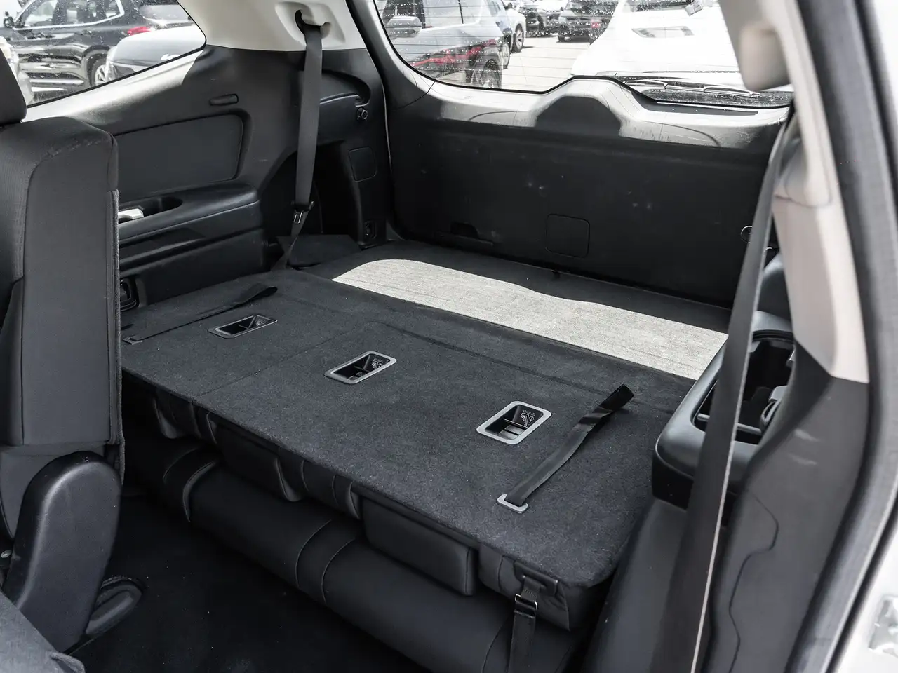 Subaru Ascent снимка Subaru Ascent