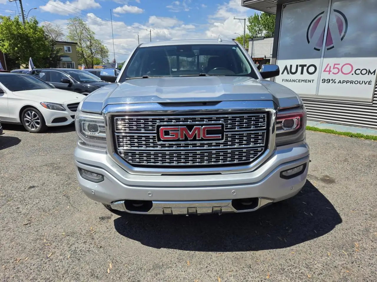 GMC Sierra 1500 снимка GMC Sierra 1500