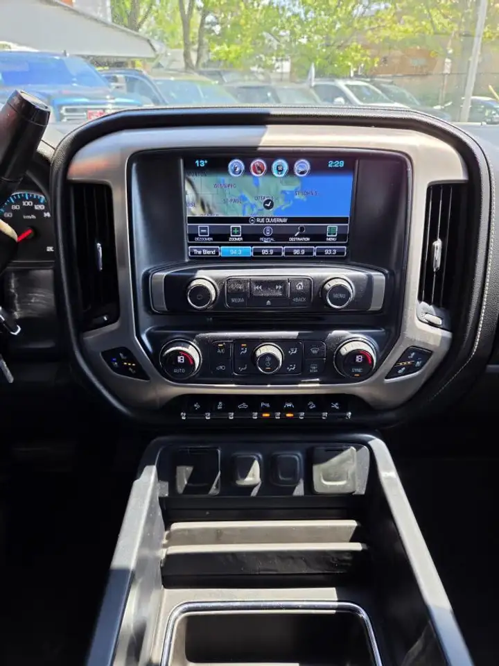 GMC Sierra 1500 снимка GMC Sierra 1500