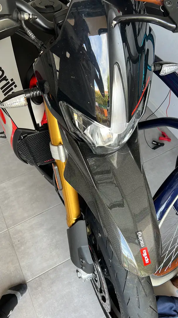 Aprilia Dorsoduro 900 - 2