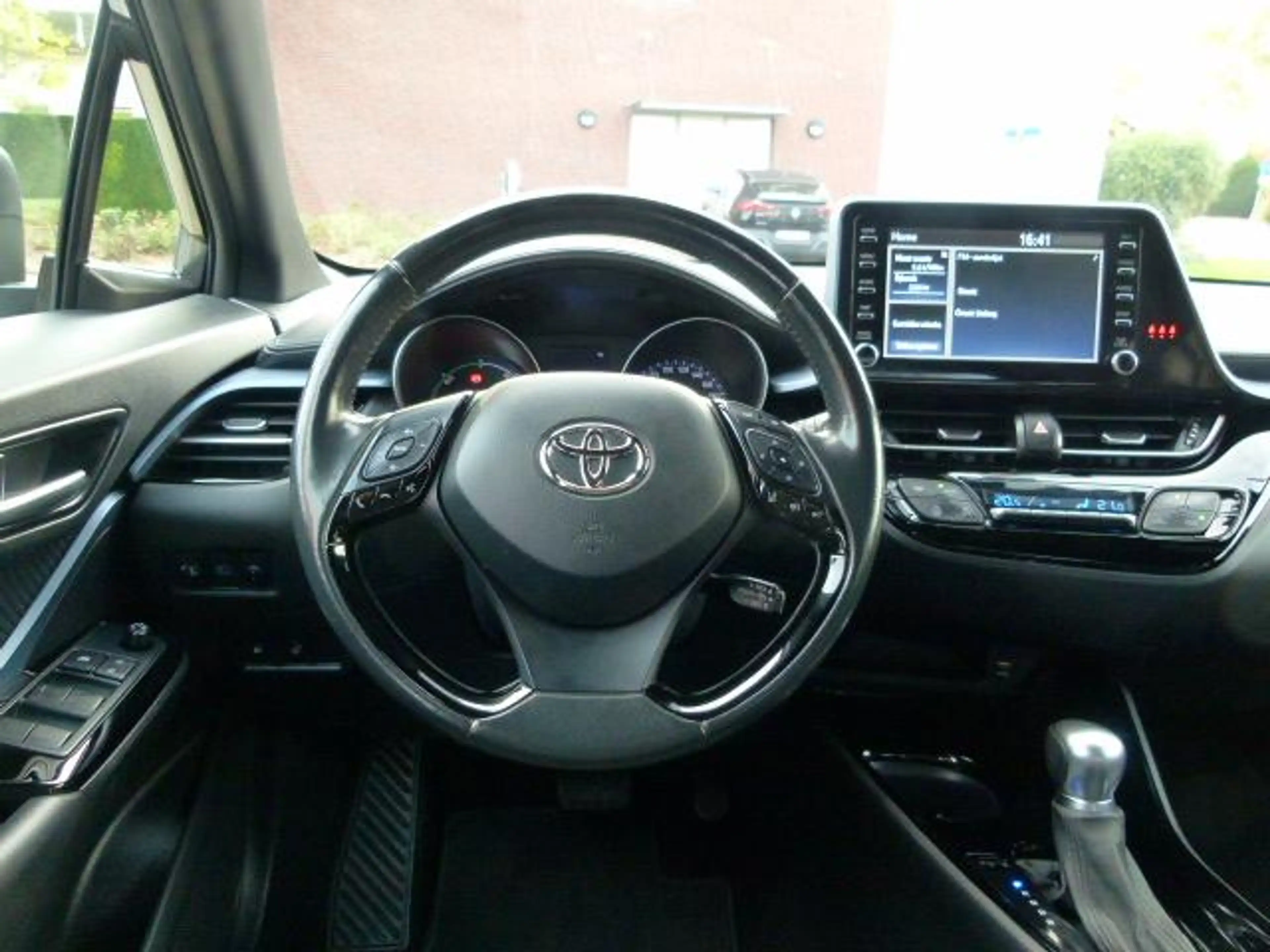 Toyota C-HR 1.8 Hybrid Business Plus, CARPLAY/CLIMA/LMV — photo 10