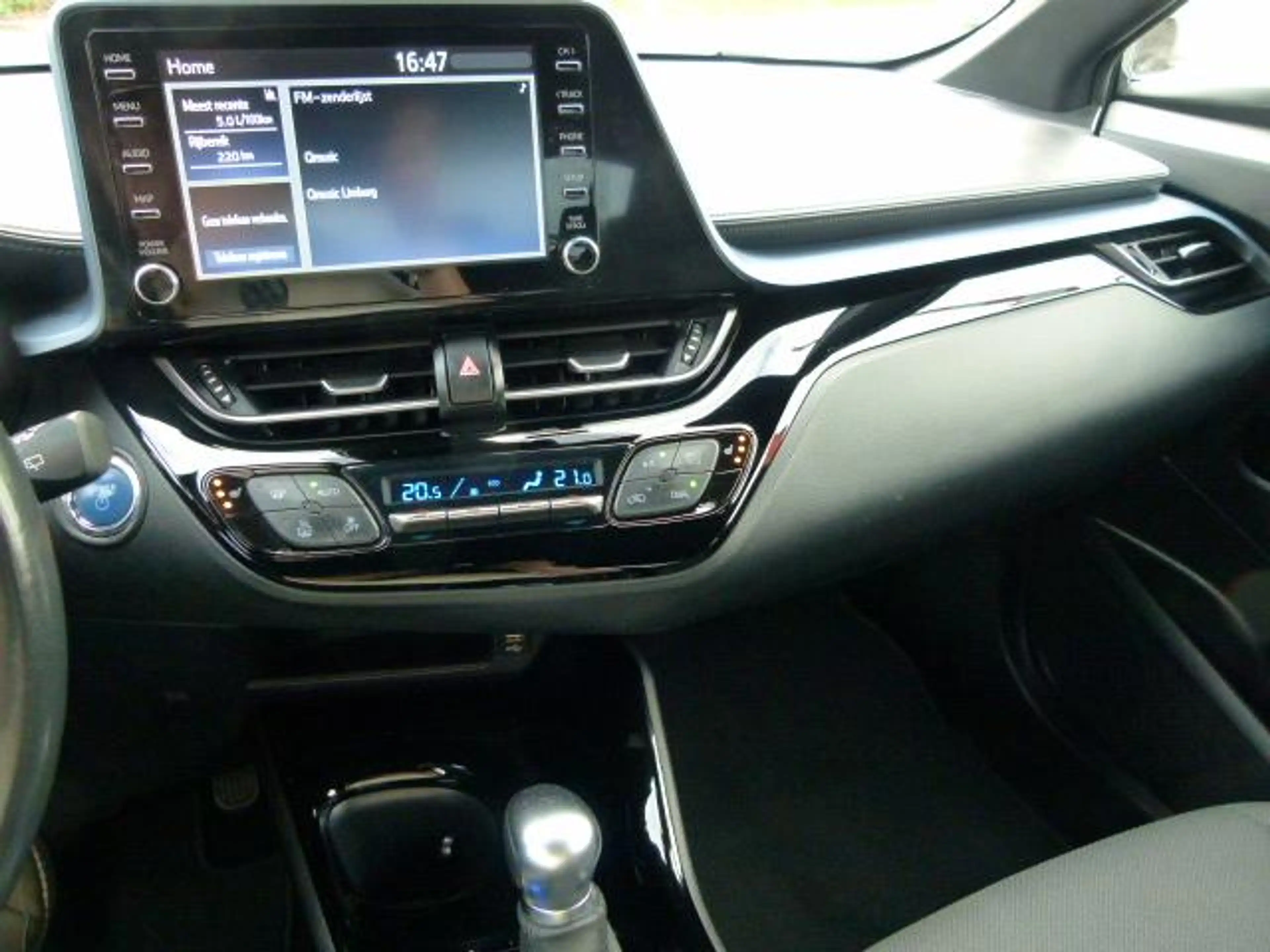 Toyota C-HR 1.8 Hybrid Business Plus, CARPLAY/CLIMA/LMV — photo 19