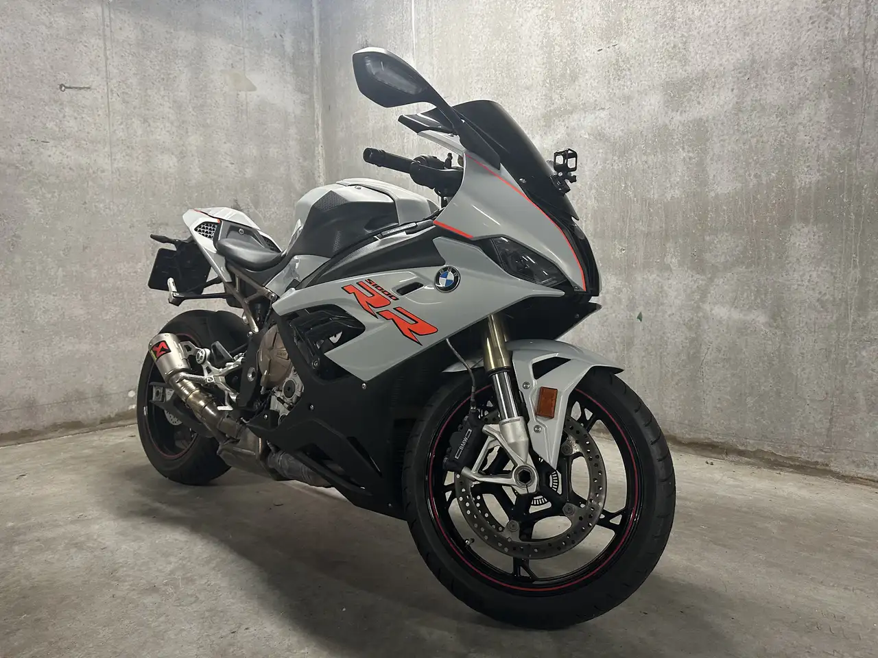 BMW S 1000 RR