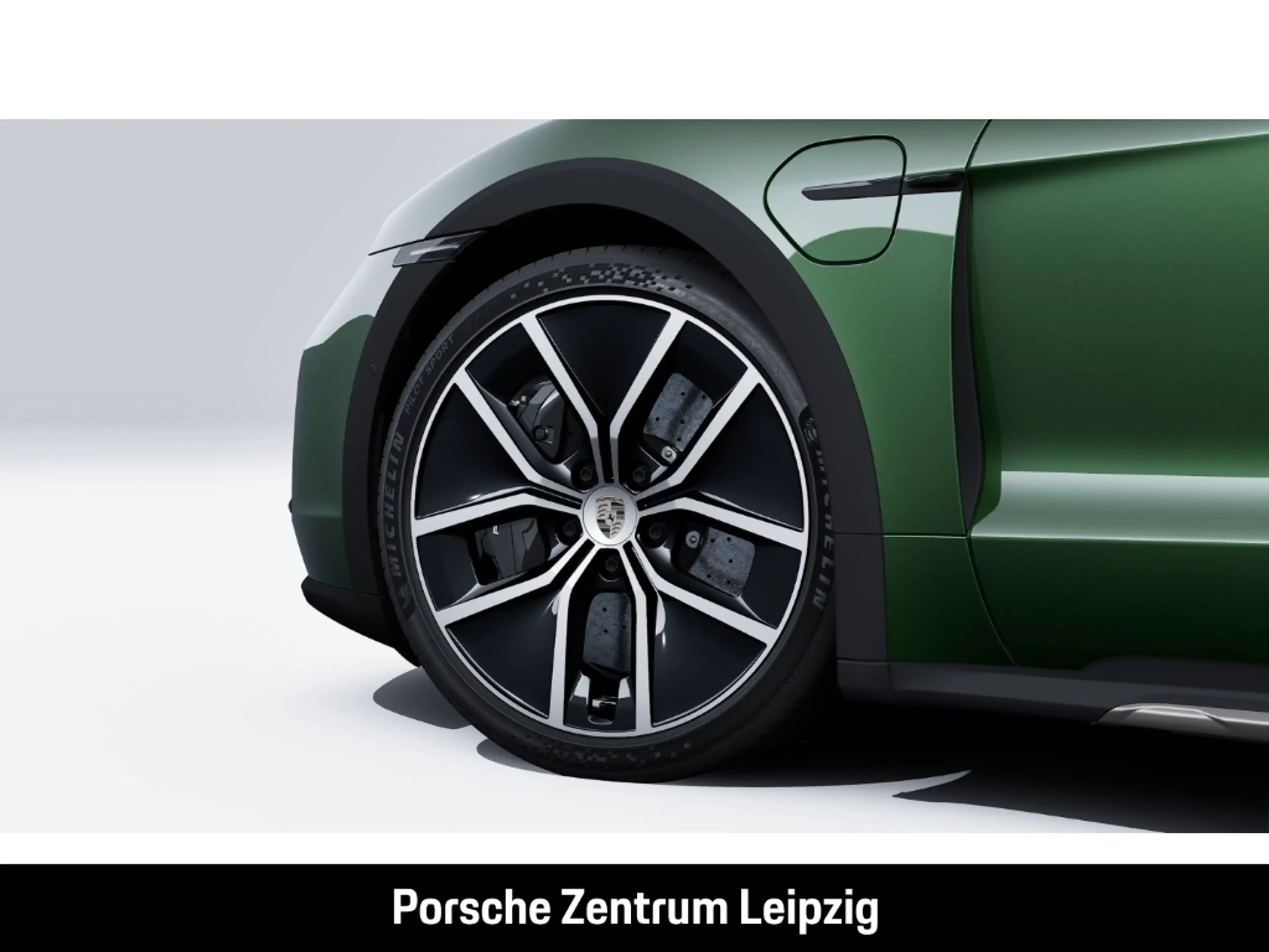 Porsche Taycan Turbo Cross Turismo Massage PCCB HeadUp — photo 2