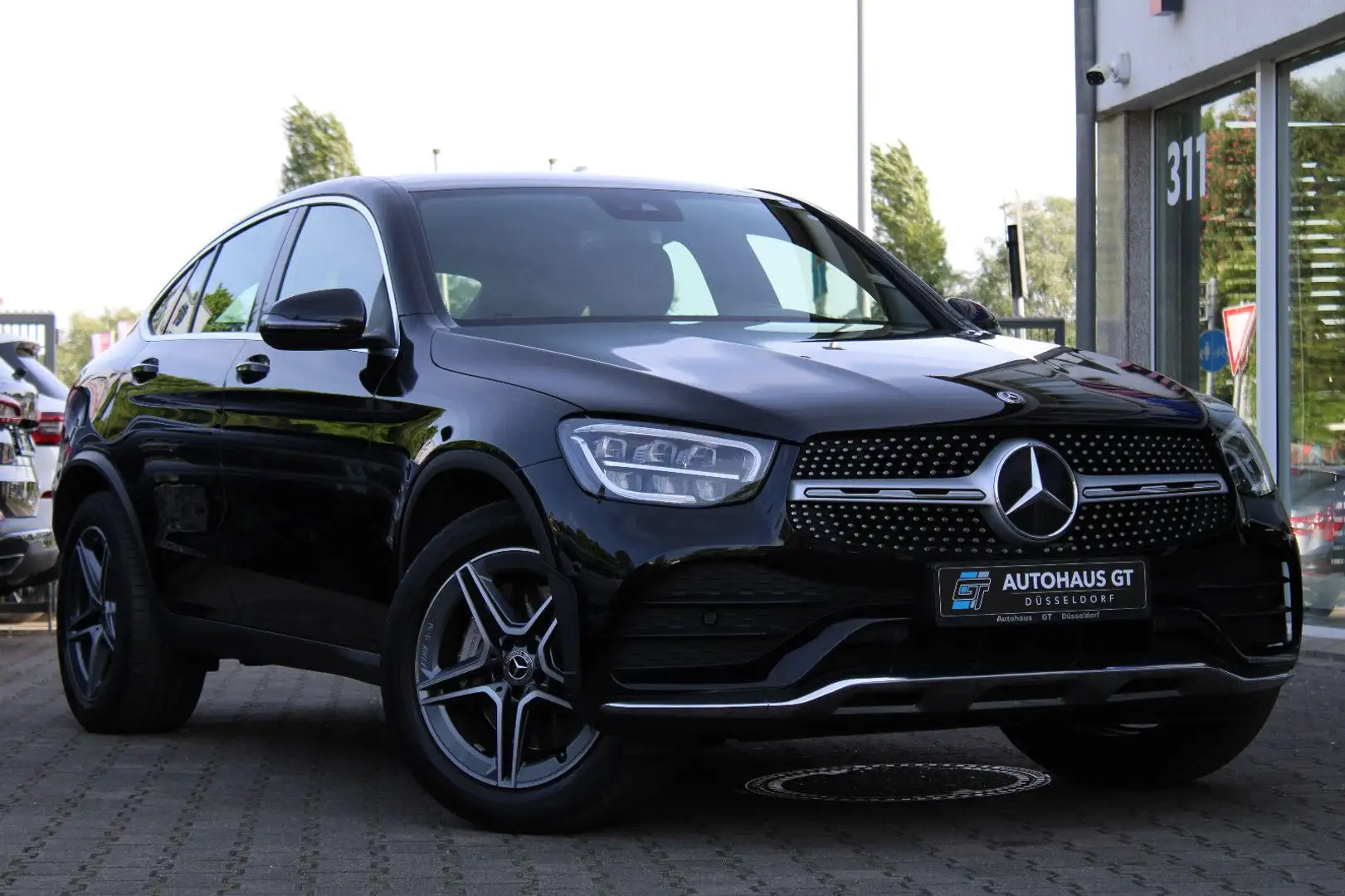 Mercedes-Benz GLC 220 d 4Matic/AMG/1.Hd/Klima/Navi/Kamera Schwarz - 1