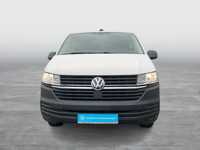 Volkswagen Transporter view 8