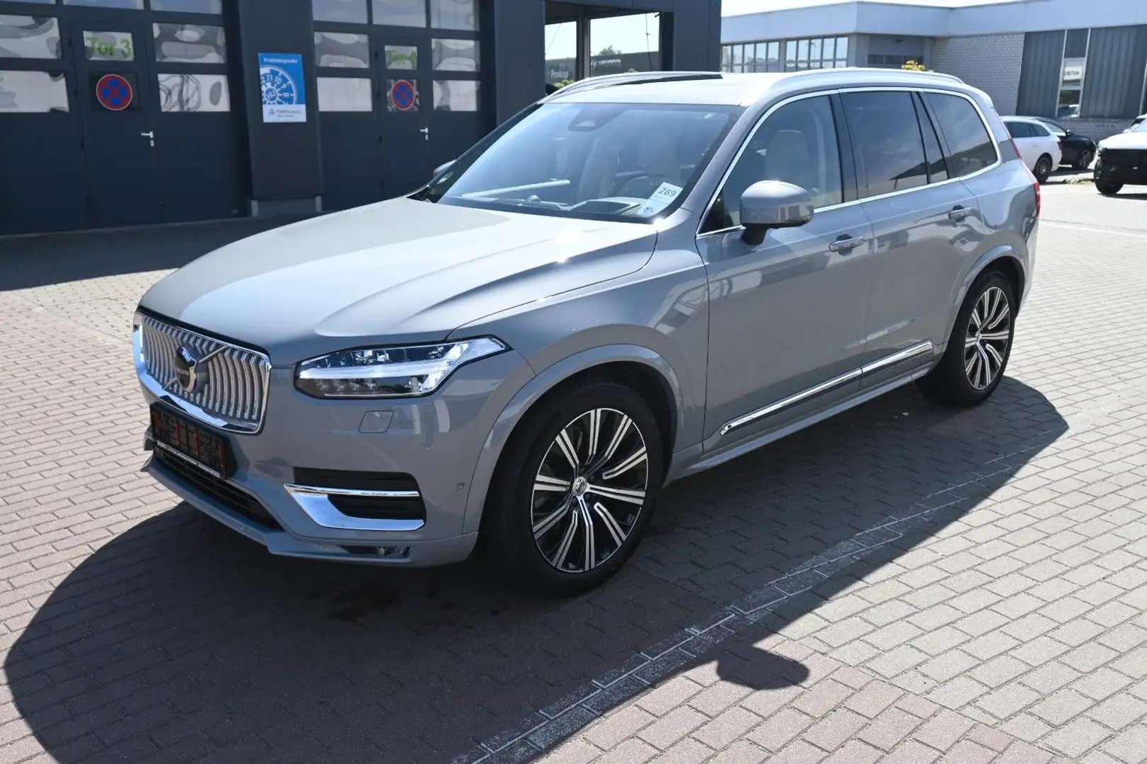 Volvo XC90 B5 D Ultimate Bright AWD*LUFT*B&W*360°*STHZ Gris - 2
