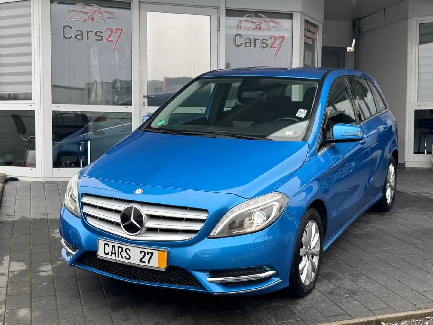 Mercedes-Benz B 180 Bi-Xenon PDC Alu SHZ 1.Hand Blau - 1