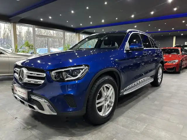 Mercedes-Benz GLC 200 d 4Matic / DISTRONIC / KAMERA / MBUX