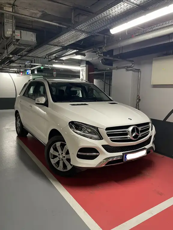 Mercedes-Benz GLE 250 2016 из Европы — купить под ключ