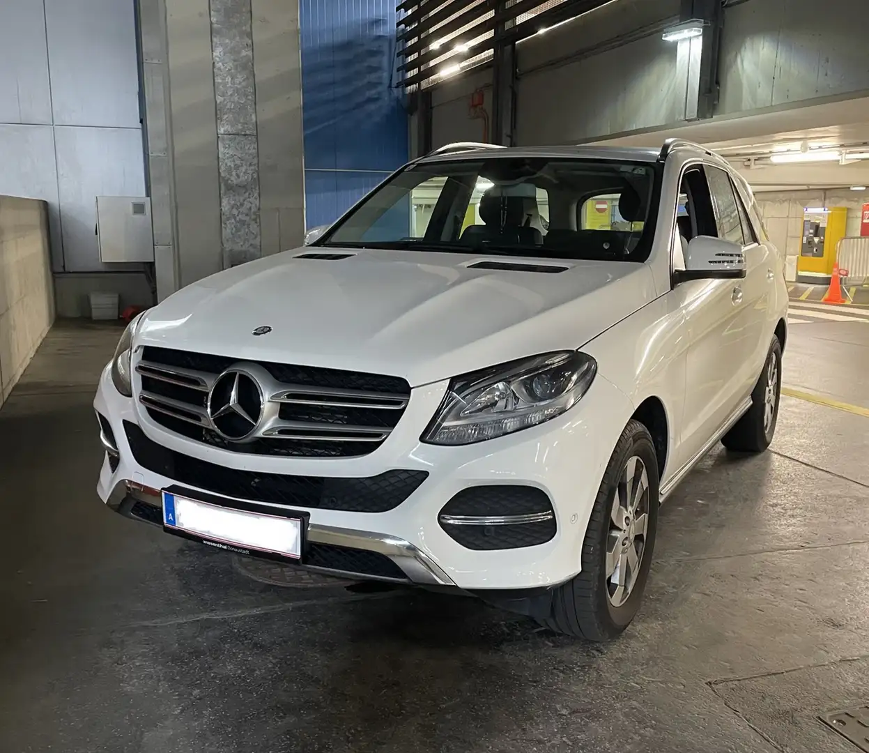 Mercedes-Benz GLE 250 d 4Matic Aut. Weiß - 2