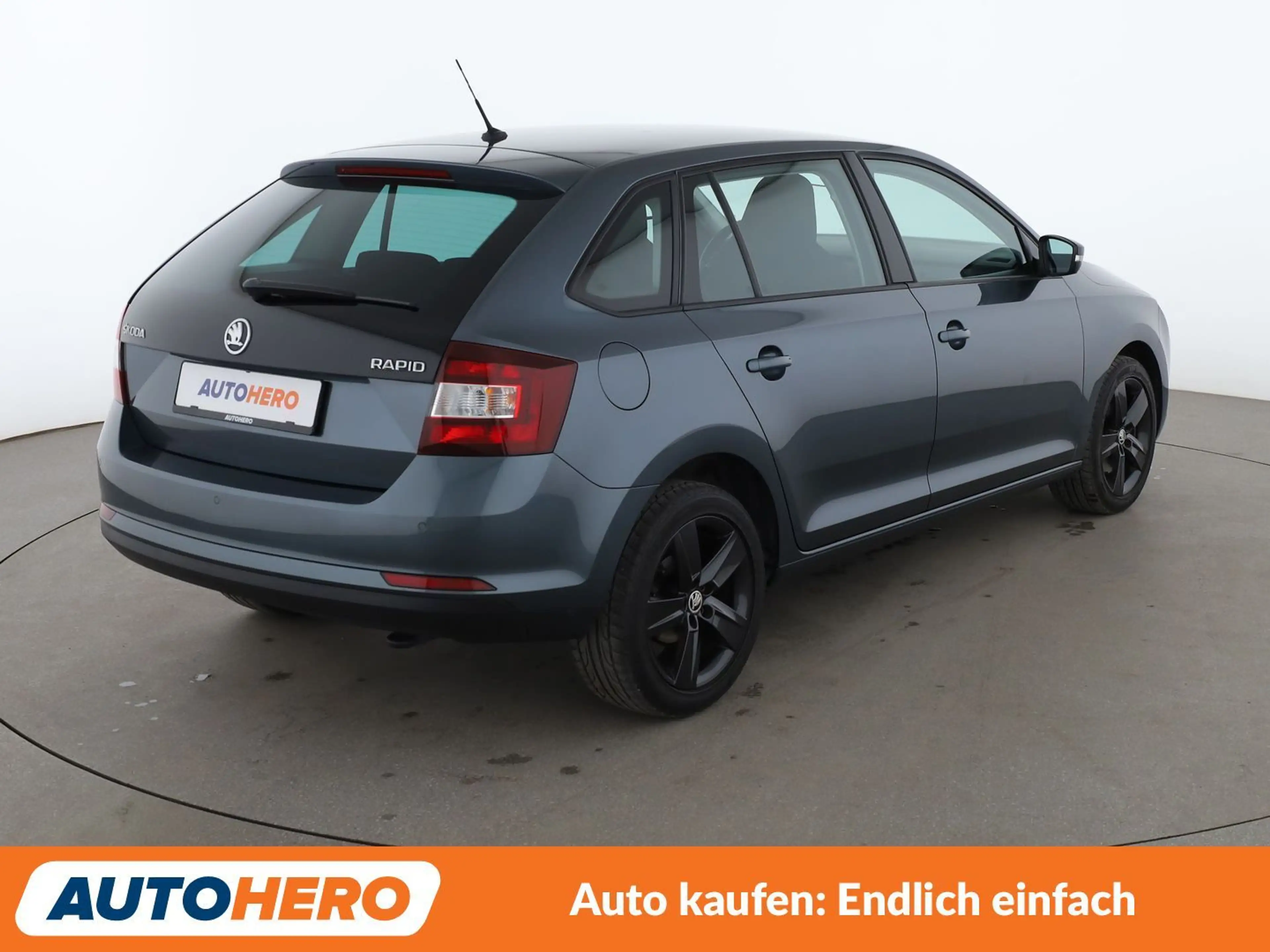 Skoda Rapid/Spaceback 1.4 TSI Ambition Aut.*TEMPO*PDC* — photo 6