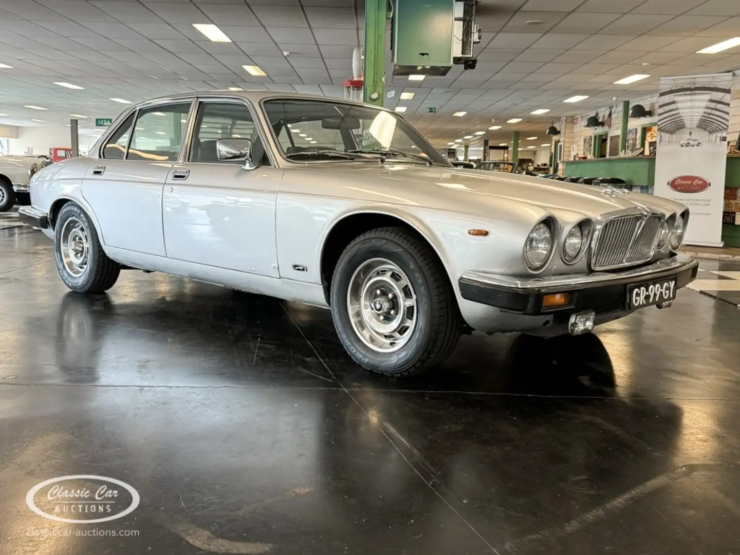 Jaguar XJ6 4.2 Series  - ONLINE AUCTION Gri - 1