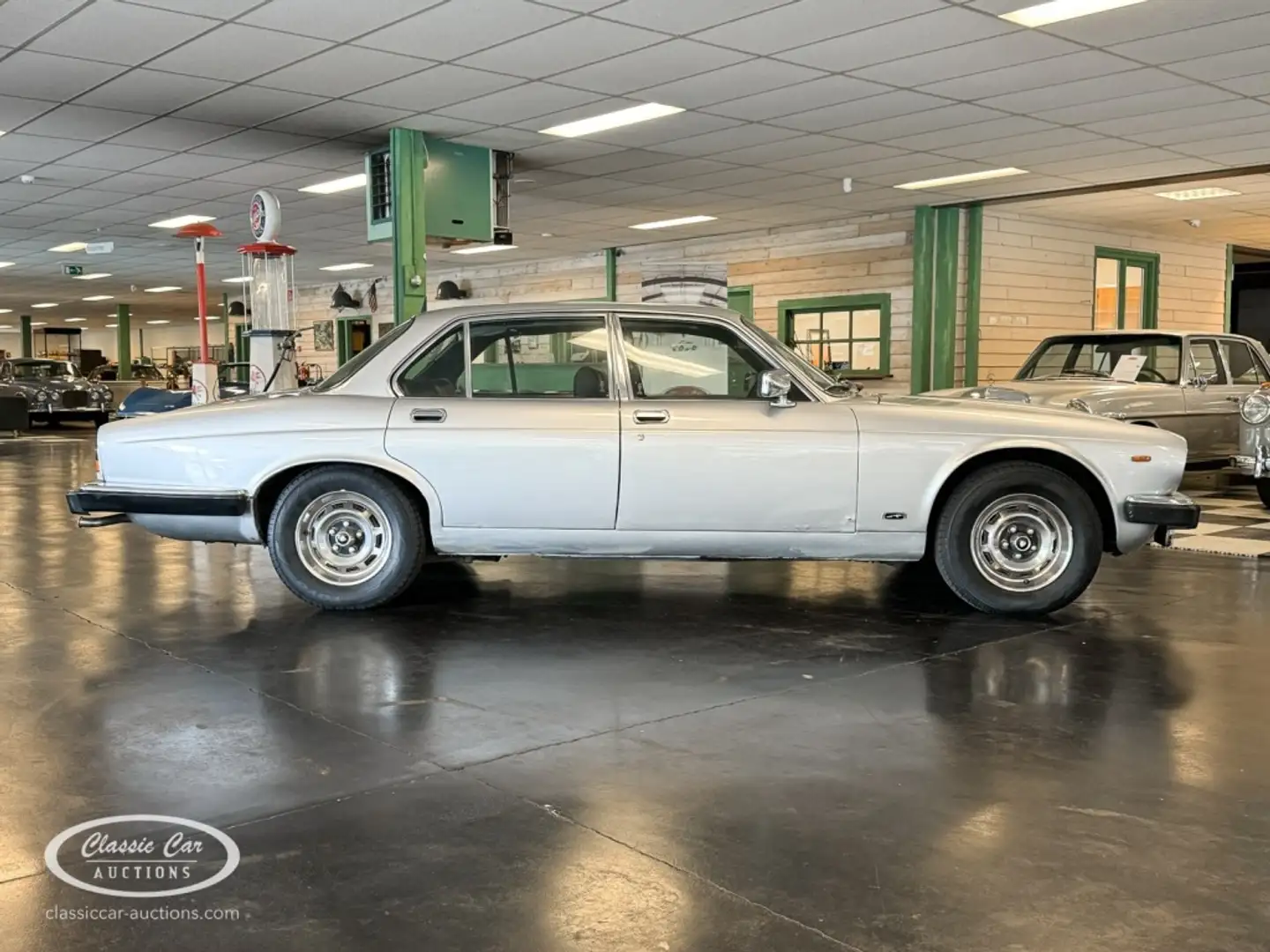 Jaguar XJ6 4.2 Series  - ONLINE AUCTION Gri - 2